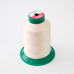 Нитки SOLID 20 артикул 3000 600м КРЕМОВЫЙ